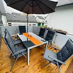 Altstadt Maisonette * 브릴온
